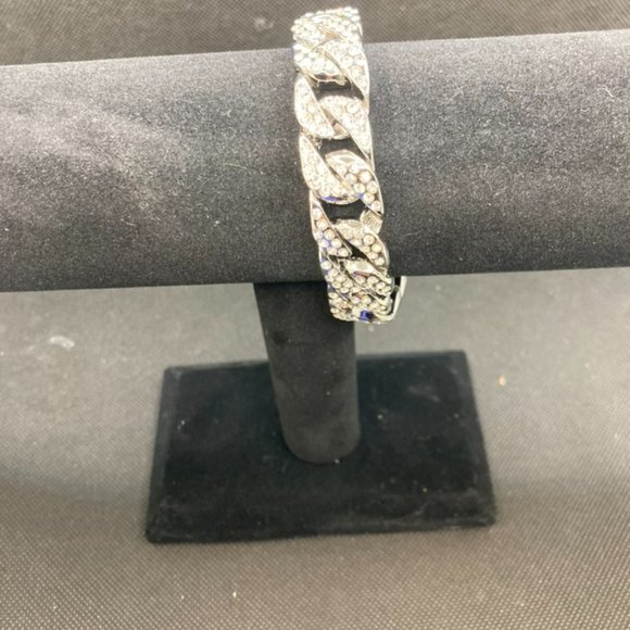 18k Gold Iced Out Bracelet - Picture 6 of 12